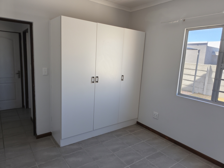3 Bedroom Property for Sale in Perlemoenbaai Western Cape